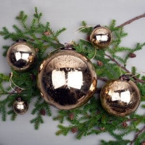 Etched Snowflake Gold Decoration