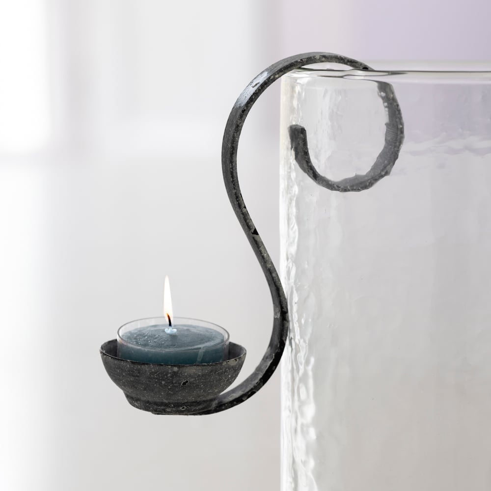 Hanging Metal Tealight Holder