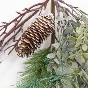 Foliage & Fircone Spray