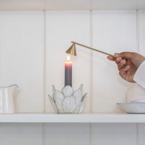 Candle Holder Petals White Small
